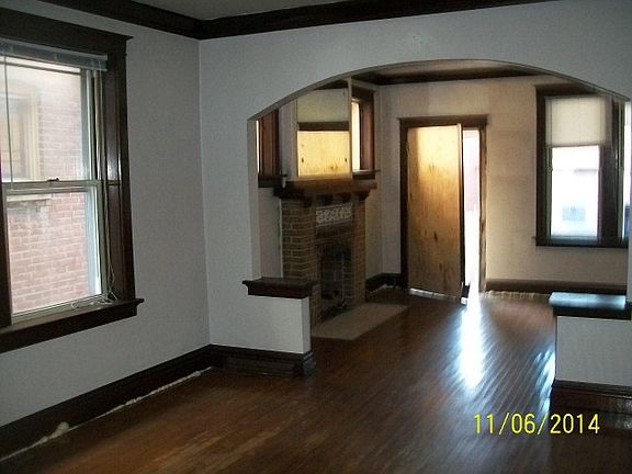 3rd image of 3929 Michigan Ave