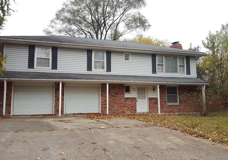 1st image of 2908 Hunter Ave