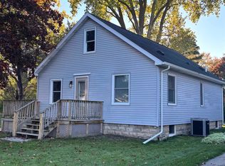 407 Harvard St, Bay City, MI 48708