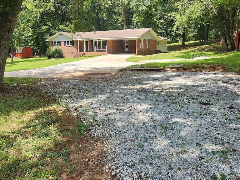 10786 Brown Bridge Rd — Photo 13