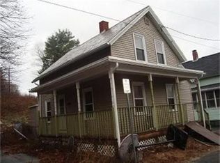18 Lens Ct, Southbridge, MA 01550