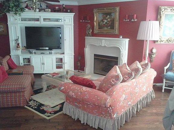 4th image of 720 Ensenada Ct