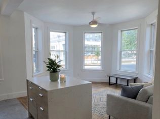 1086 Commonwealth Ave #100, Boston, MA 02215