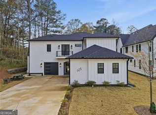 125 Thome Dr, Alpharetta, GA 30022