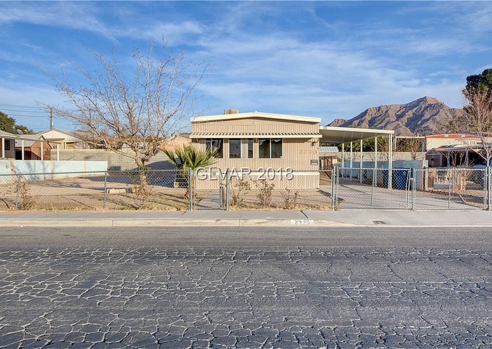 1st image of 2330 Toiyabe St