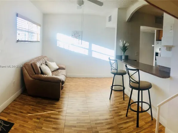 6580 W Flagler St APT 101, Miami, FL 33144