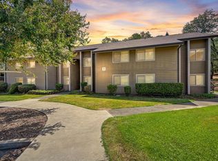 9160 Madison Ave APT 33, Fair Oaks, CA 95628