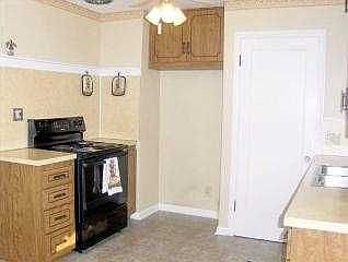 2nd image of 2642 108th St