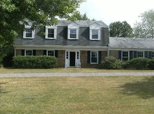 8619 Hunt Club Rd, Thurmont, MD 21788