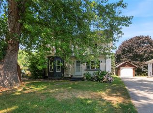 7422 Seaman St, Sodus Pt, NY 14555