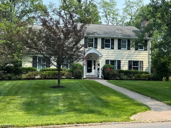 96 Portland Rd, Summit City, NJ 07901