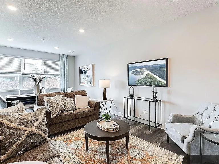 5107 Stable View Dr — Photo 4