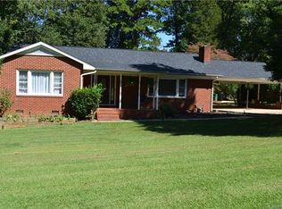 1600 Thompson Ave, Charlotte, NC 28216