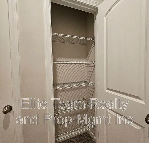 5416 Kings Ridge Dr — Photo 34