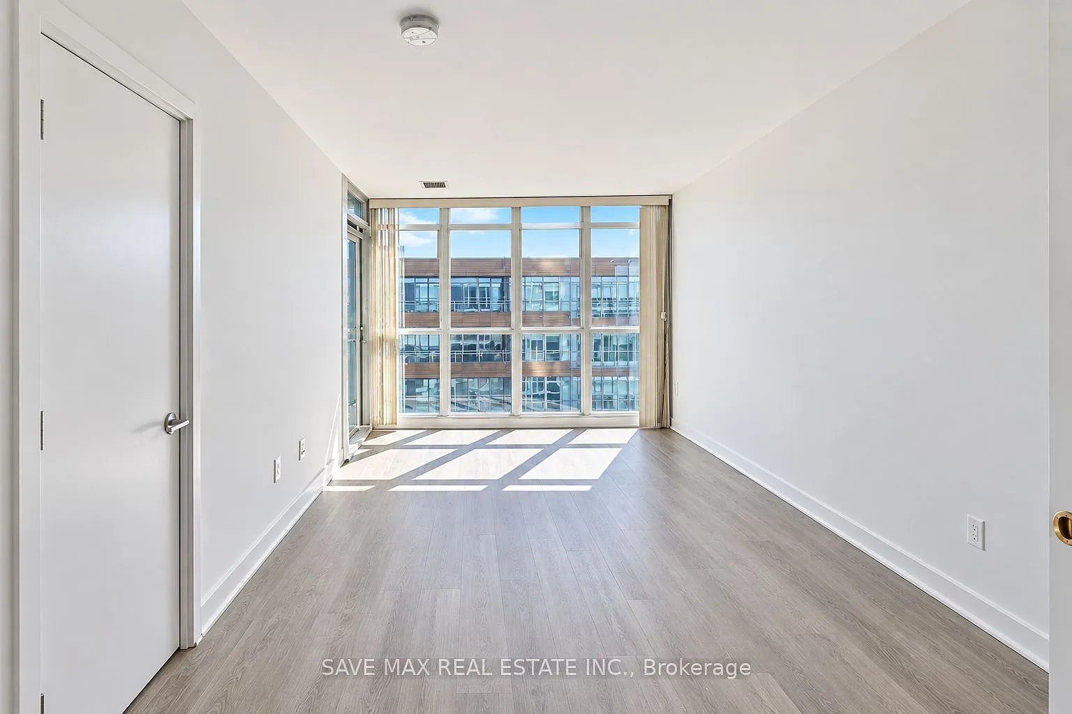 2 bed, $2,900 — Photo 3