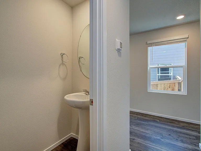 1405 NE 121st Ave — Photo 10