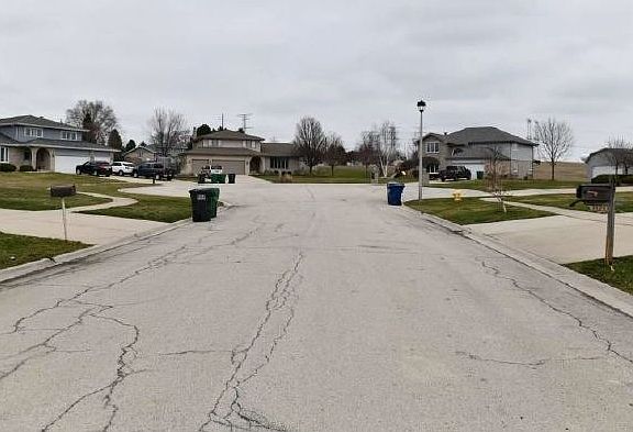 5th image of 13233 W Stonecreek Ct