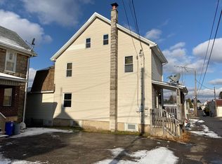 806 Lafayette Ct, Hazleton, PA 18201