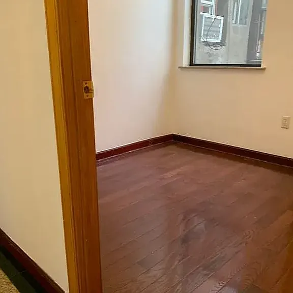 112 Mulberry St #14 — Photo 6