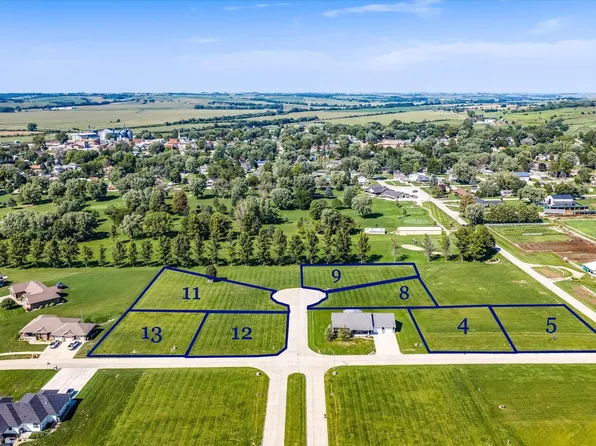 11 Gallop Ct, Dunlap, IA 51529