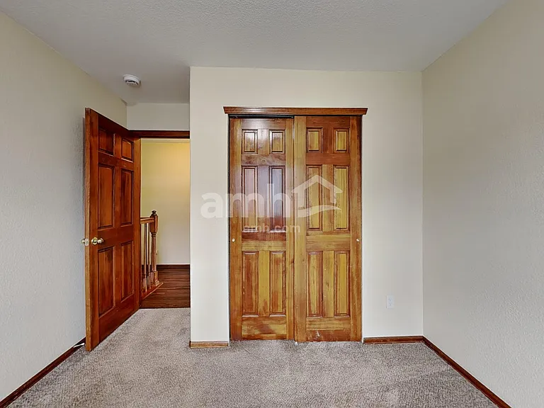 2325 Hyacinth Rd — Photo 21