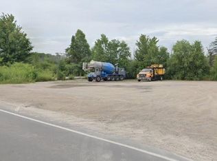 66 Six Mile Rd, Whitmore Lake, MI 48189