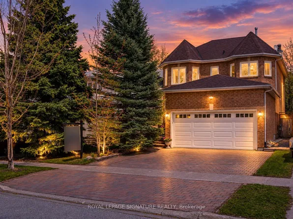 129 Chiswick Cres, Aurora, ON L4G 6P1