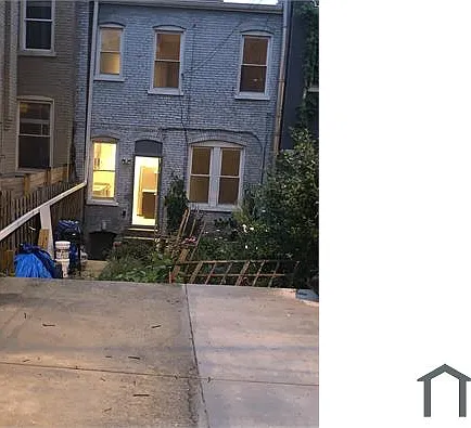 135 Adams St NW — Photo 11