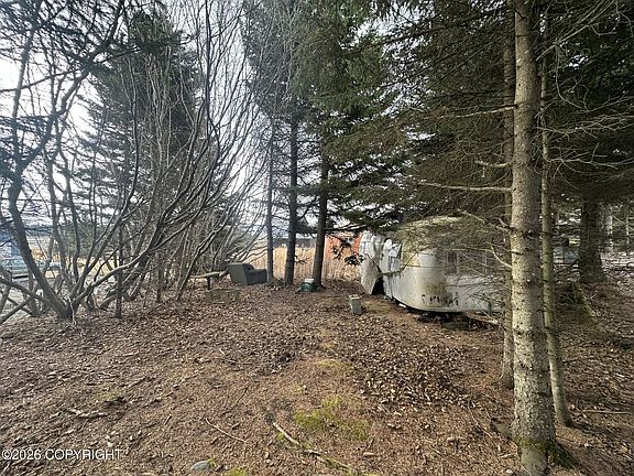4th image of 253 E Bunnell Ave