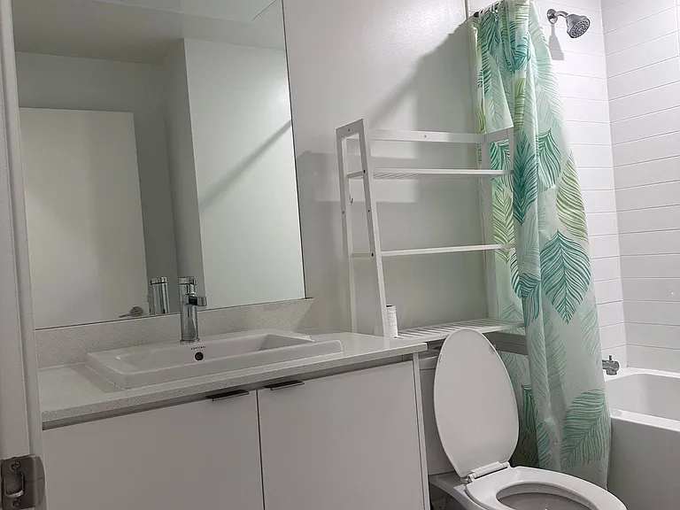 55 Duke St W #2506 — Photo 19