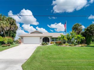 84 Mark Twain Ln, Rotonda West, FL 33947