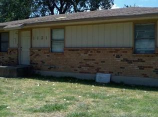 1121 Rice St, Grand Prairie, TX 75050