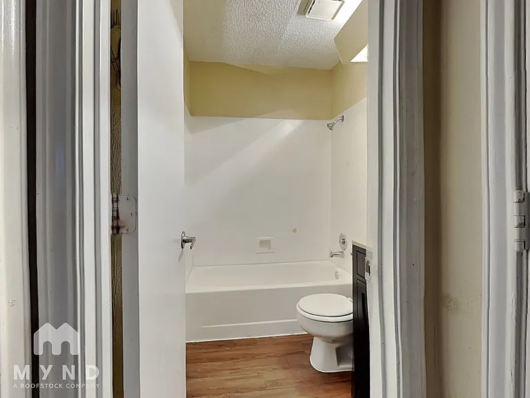 11809 Garden Terrace Dr — Photo 15