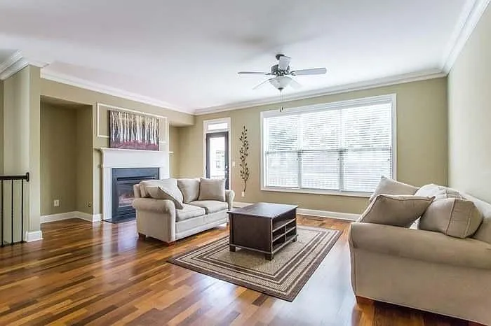 1800 Morning Star Ln — Photo 1