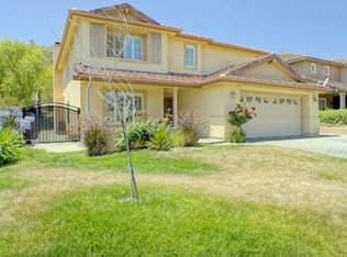 32781 Ridge Top Ln, Castaic, CA 91384