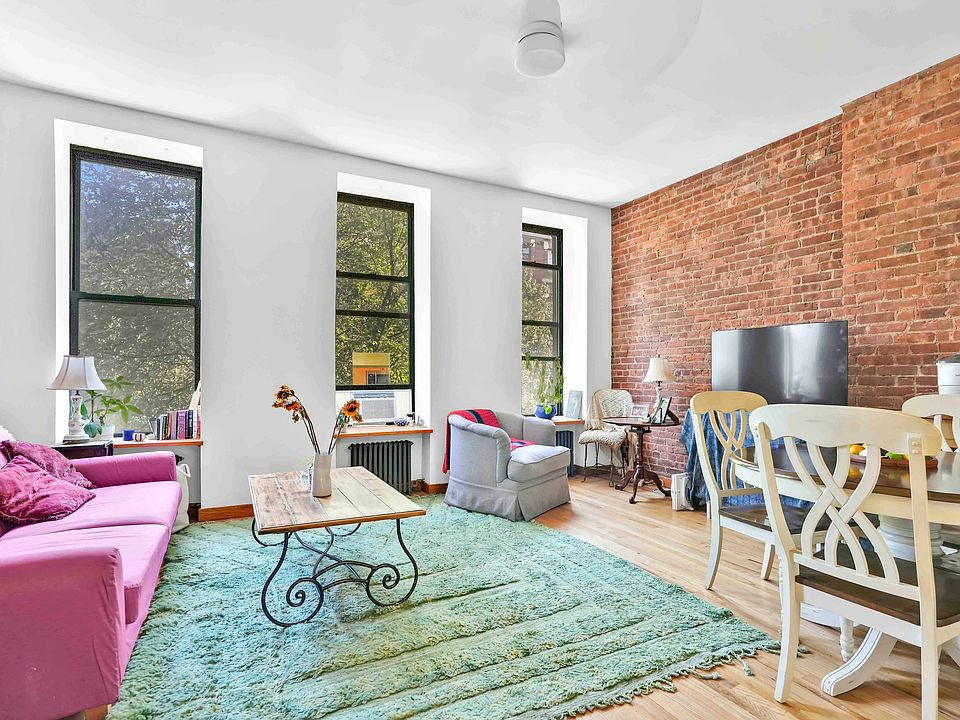 1st image of 102 W 130th St #2