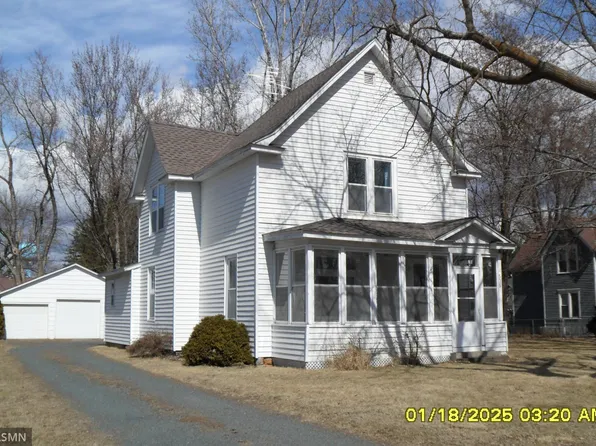 535 W 3rd St, Rush City, MN 55069