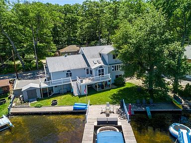 285 Reservoir Rd, Pascoag, RI 02859 | Zillow