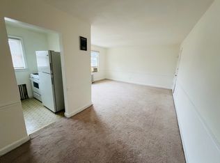 1110 N Kensington St APT 6, Arlington, VA 22205