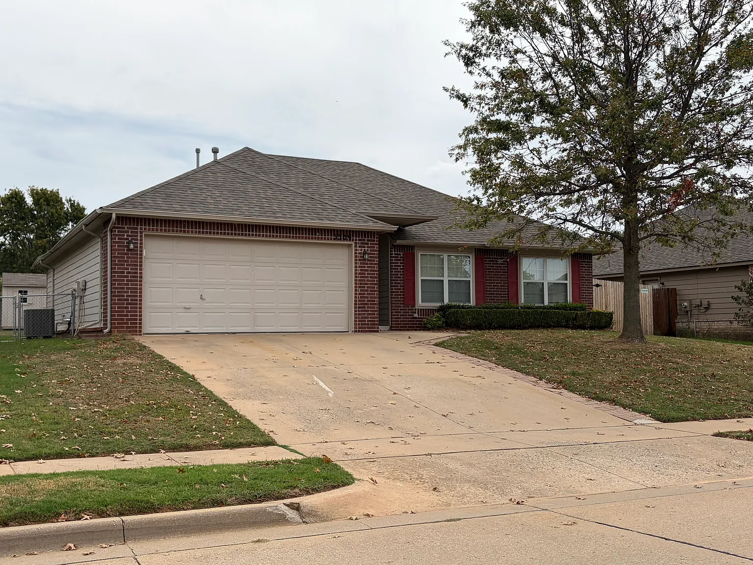 3 bed, 1528 sqft, $1,985 — Photo 2