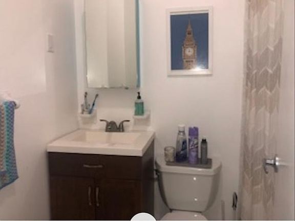 3rd image of 247 Pacific Ave #2