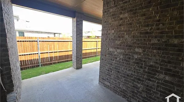 2337 Crockett Way — Photo 12