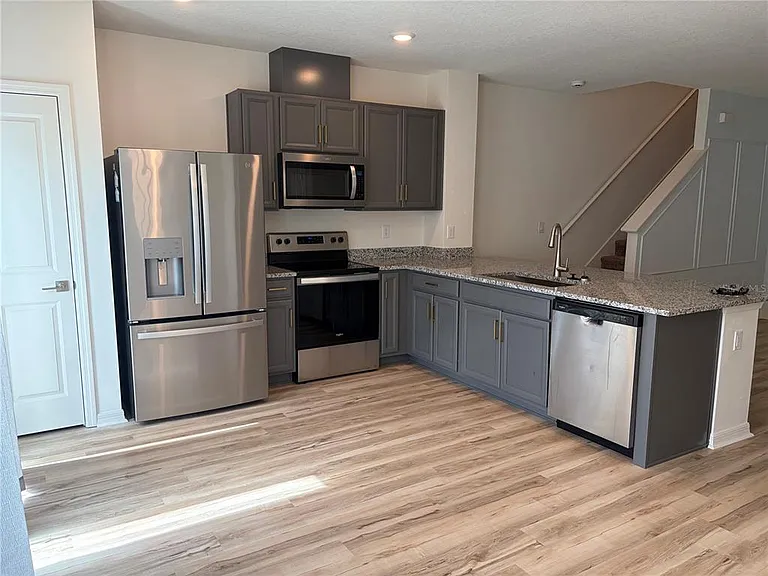 1492 Mirabella Cir — Photo 18