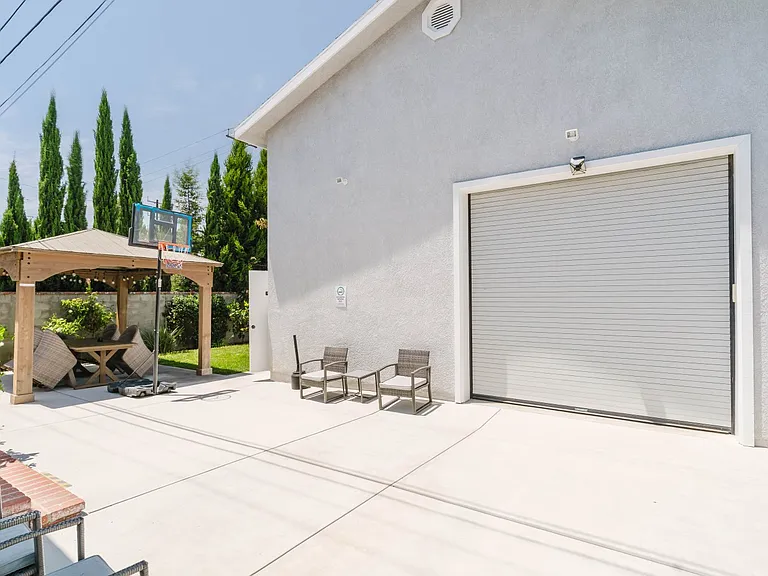 1527 N Valley St — Photo 27