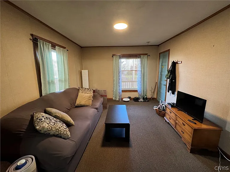 208 E Clark St #1 — Photo 7