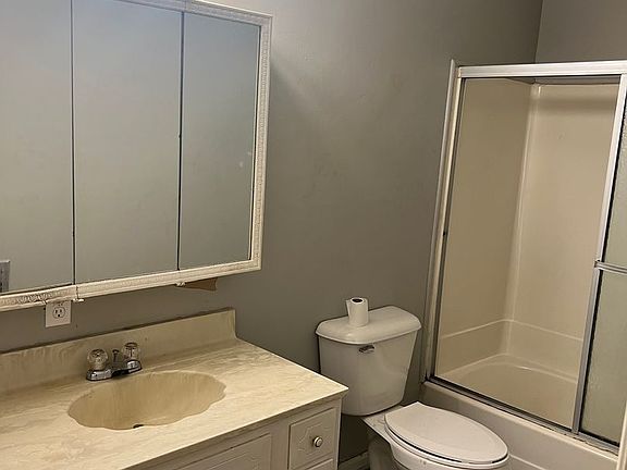 5th image of 430 Country Lane Dr #35