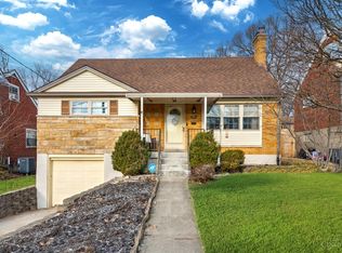 3723 Meadowview Dr, Cincinnati, OH 45211