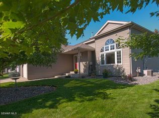 5420 Kensington Ln NW, Rochester, MN 55901