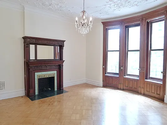 Rented by Sotheby's International Realty | media 1