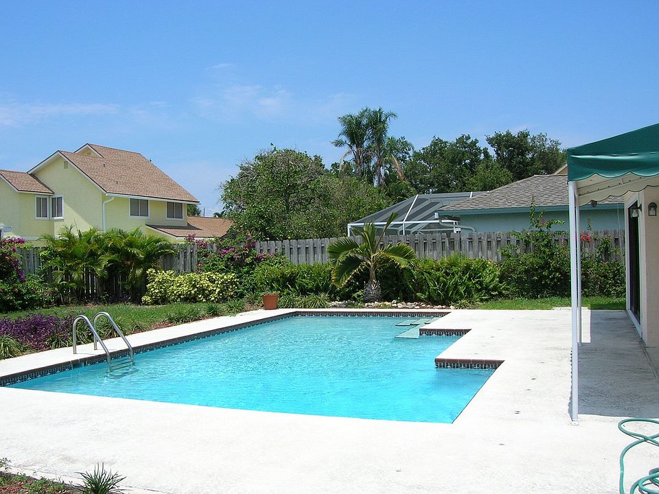 18 x 30 Pool